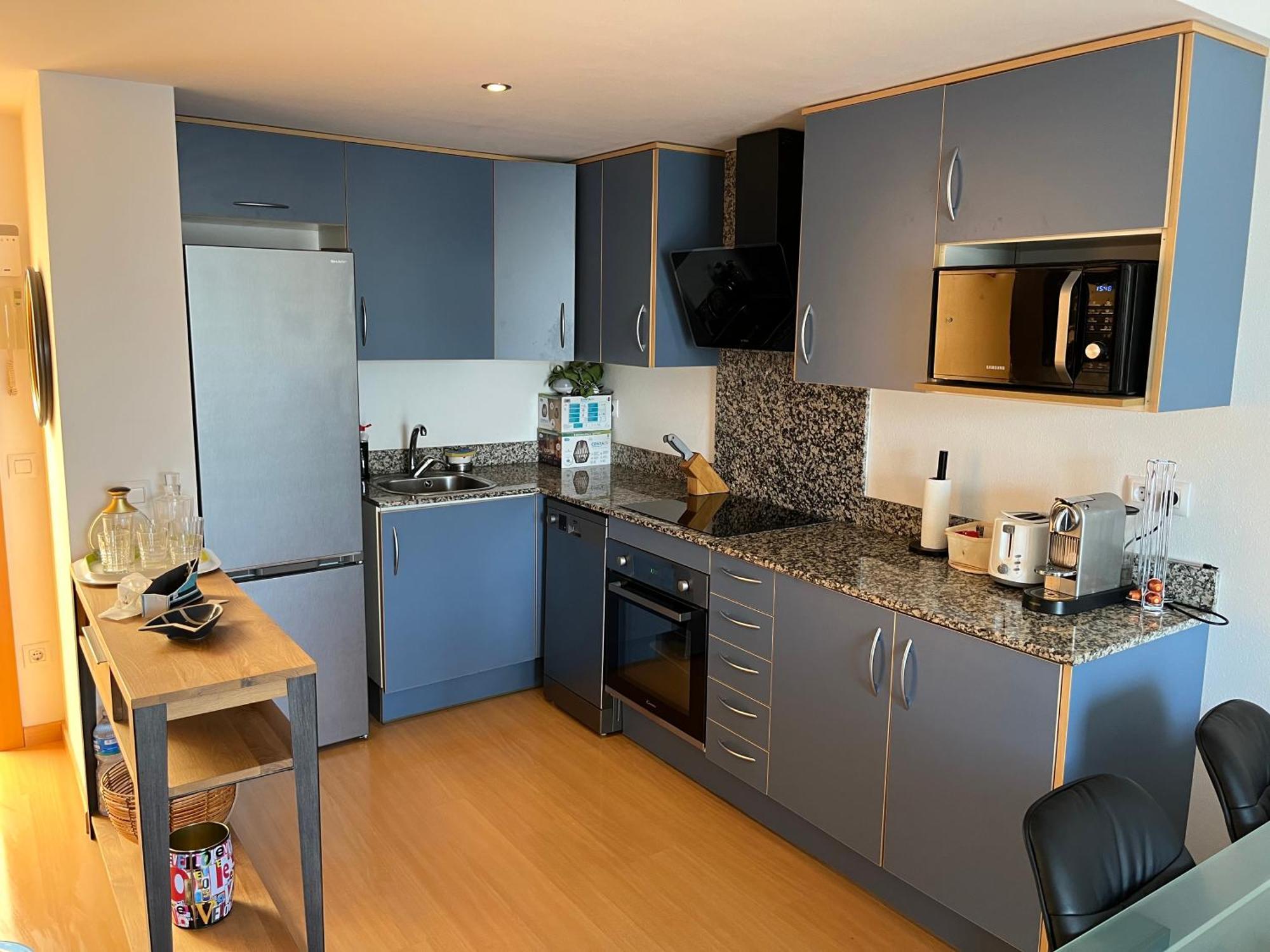Appartement Avec Terrasse Sur Le Toit Vue Mer Roses Bagian luar foto
